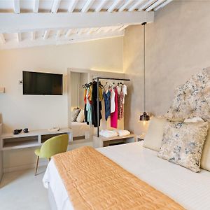 Mitos-Suites